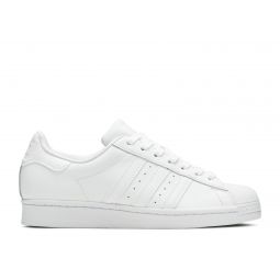 Superstar Footwear White