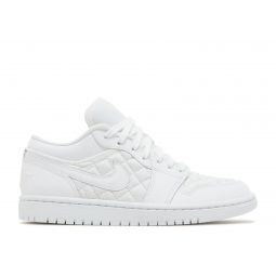 Wmns Jordan 1 Low Triple White Quilted