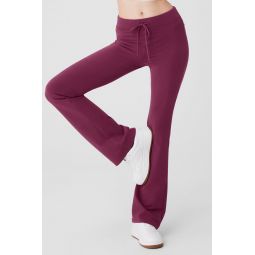 Sway Bootcut Sweatpant - Wild Berry