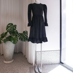 Collarless Prairie Midi Dress - Black