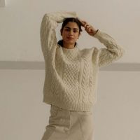 Woman Porteau Cable Crew Sweater - Ecru Cream