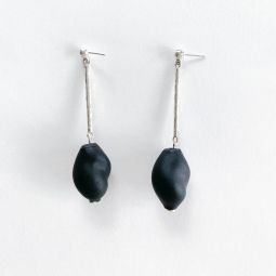 oliva earrings - black