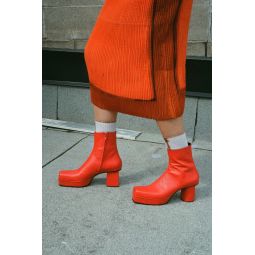 BORDER BOOT - RED