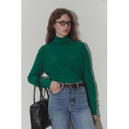 Essential Cashmere Turtleneck Sweater