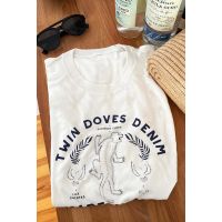 Twin Doves Lux Libertas T-Shirt