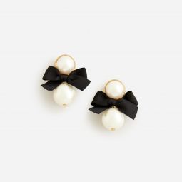 Pearl bow earrings