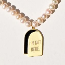 I m Not Here Pearl Necklace - Light Blue/Yellow/Pearl