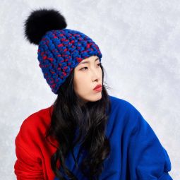 blend pomster graphite pom beanie - blue/red