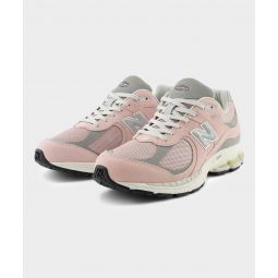 New Balance 2002R in Orb Pink