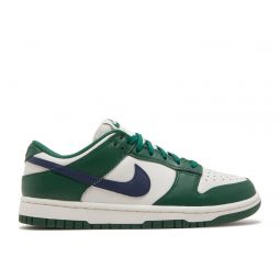 Wmns Dunk Low Gorge Green