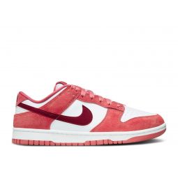 Wmns Dunk Low Valentines Day 2024