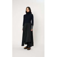 Pleated Long Skirt - Black