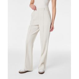 Carefree Crepe Trouser With No-Show Coverage