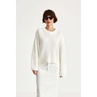 Aira Sweater - White