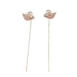 Dazzling Swan Earring Rose Gold Plated Pink Gold
