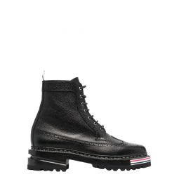 Laceup Longwing Boot On Rubber