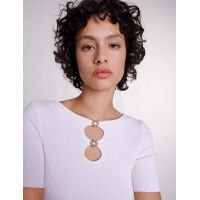 Cutaway knit top with jewellery