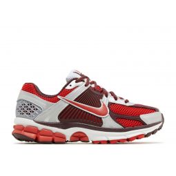 Wmns Air Zoom Vomero 5 Mystic Red