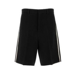 Gucci 사이드 스트라이프 버뮤다 쇼츠 810615Z7AF0
