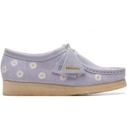 Womens Wallabee - Cloud Grey Embroidery