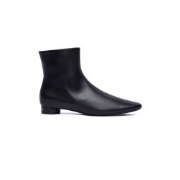 Black Leather Oval 20MM Boots