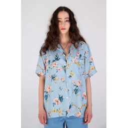 Desi Short Sleeve Camp Collar top - Blue Ukiyoe Hibiscus Print