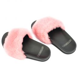 VETEMENTS Slippers With Pink Fur