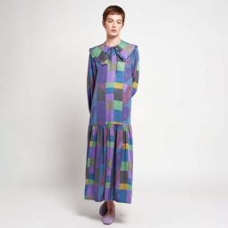 Woman Long Dress With All Over Landscape Print - Multicolour