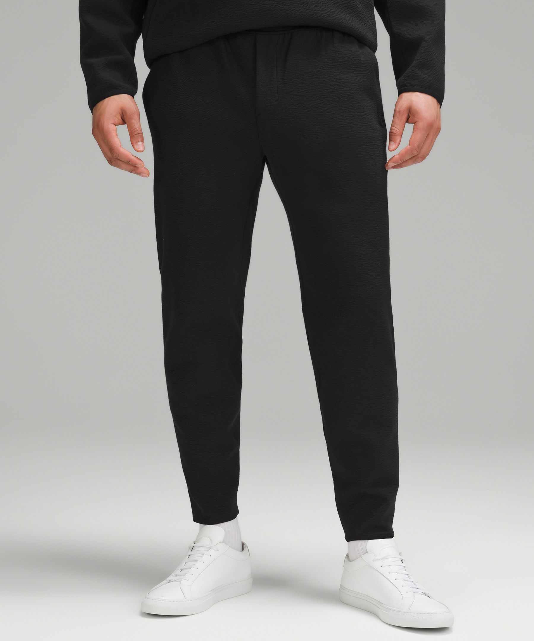 Textured Spacer Classic-Tapered Pant