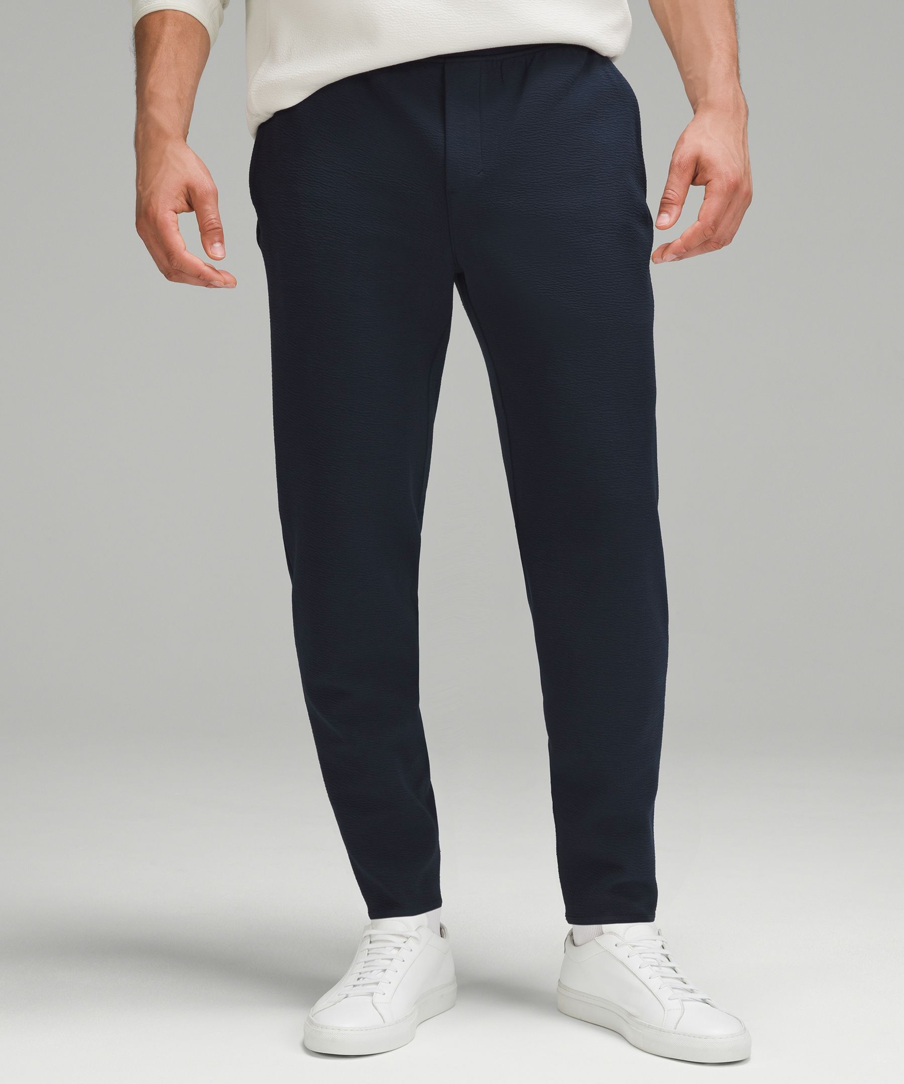 Textured Spacer Classic-Tapered Pant