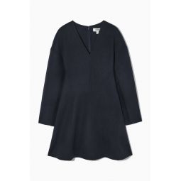 V-NECK DOUBLE-FACED WOOL DRESS
