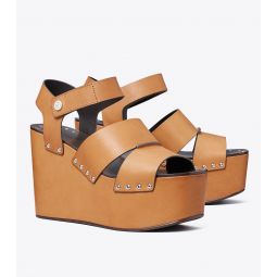 STUDDED PLATFORM WEDGE