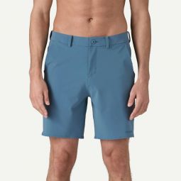 hydropeak hybrid walk shorts in still blue