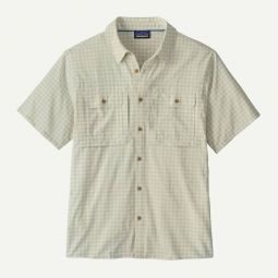 mens short-sleeved self-guided sun shirt in north fork crisp grey