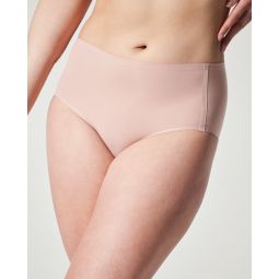 Fit-to-You Superlight Smoothing Brief