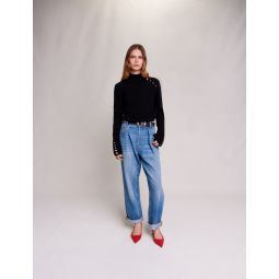 Cashmere sweater with gold snap buttons