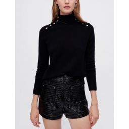 Cashmere sweater with stand-up collar