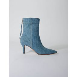 Denim boots with pointed toe