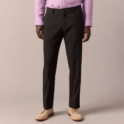 Ludlow Slim-fit unstructured suit pant in seersucker