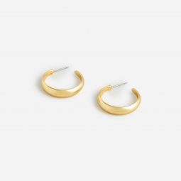 Dainty gold-plated hoop earrings