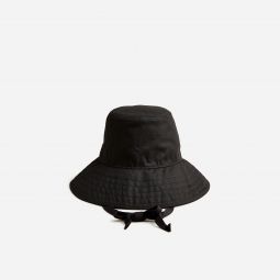 Bucket hat with ties