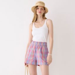 Pull-on short in sunset plaid