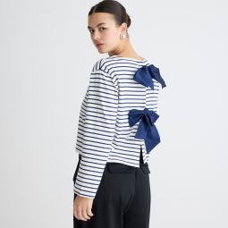 Boatneck T-shirt with bows in mariner cotton
