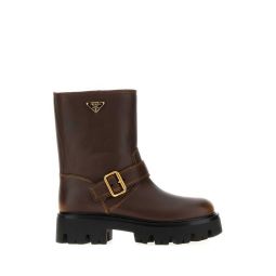 프라다 로고 플라크 버클 부츠 1U187OF050DFW