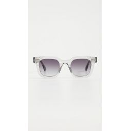 04 Sunglasses