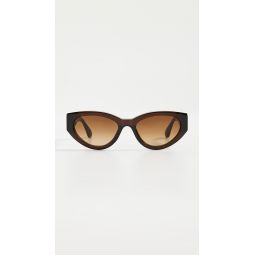 06 Sunglasses