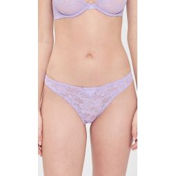 Le Stretch Lace Thong