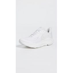 Clifton 10 Sneakers
