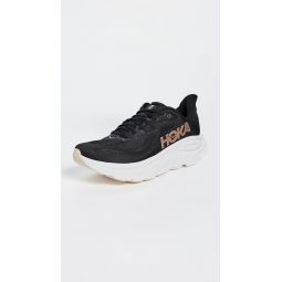Clifton 10 Sneakers