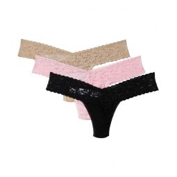 Womens Hanky Panky Signature Lace Original Rise Thong 3-Pack